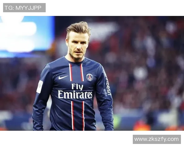 足球明星女装高清写真展现独特魅力与时尚风采